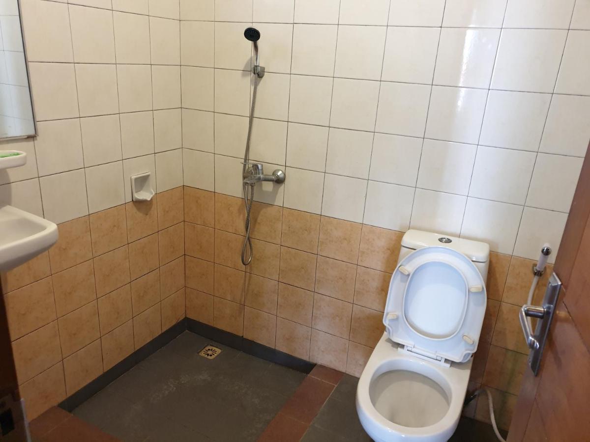 Yehezkiel Hotel Lembang Mitra Reddoorz Eksteriør bilde
