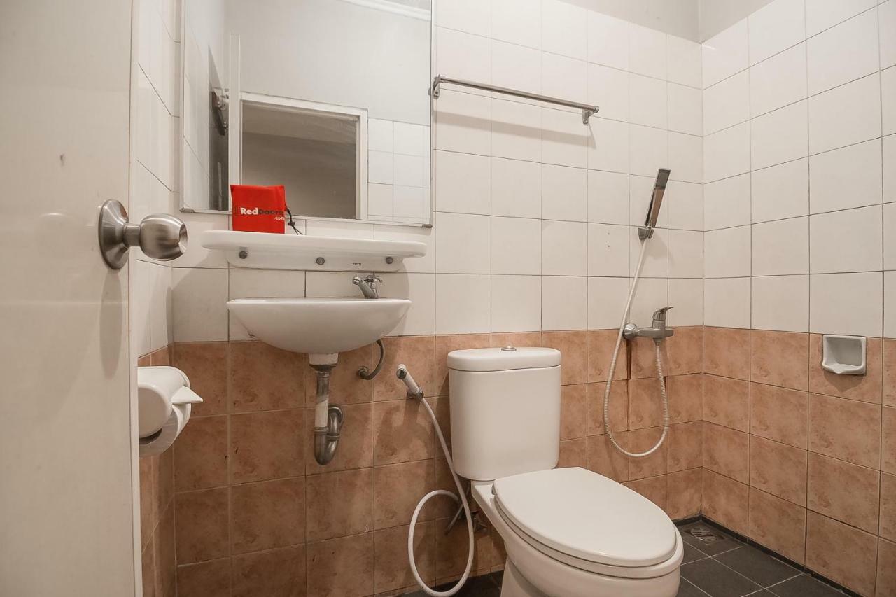 Yehezkiel Hotel Lembang Mitra Reddoorz Eksteriør bilde