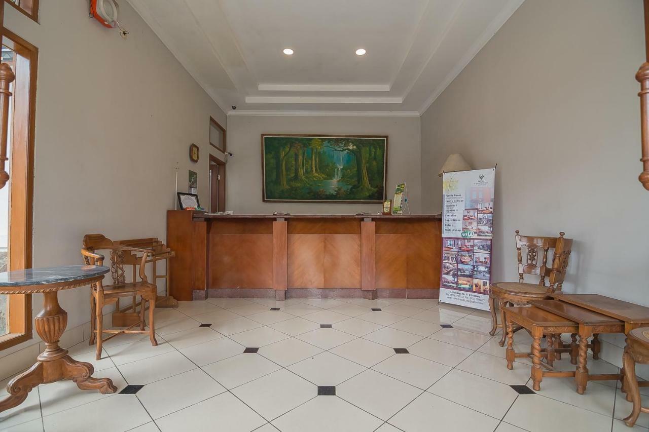 Yehezkiel Hotel Lembang Mitra Reddoorz Eksteriør bilde