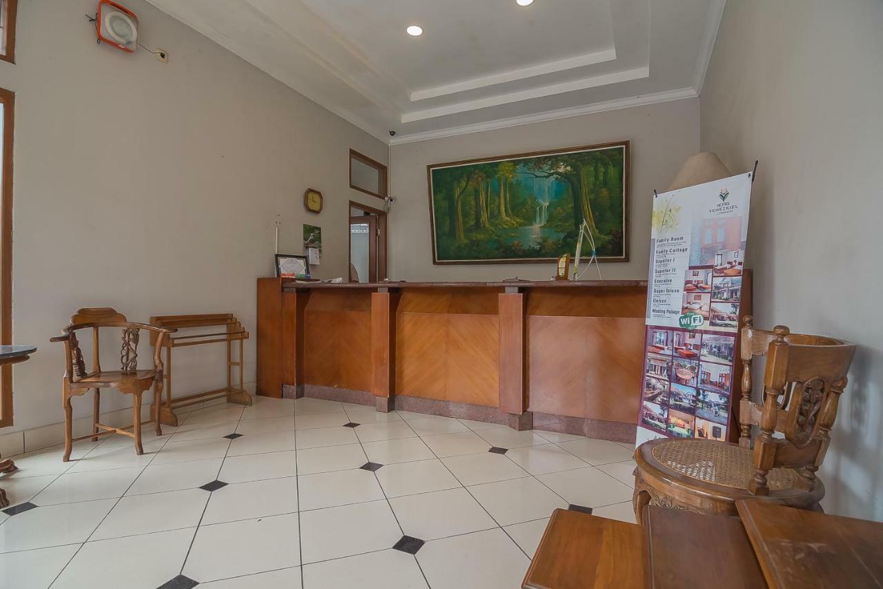 Yehezkiel Hotel Lembang Mitra Reddoorz Eksteriør bilde